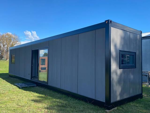 Fastcast's Prefab cube